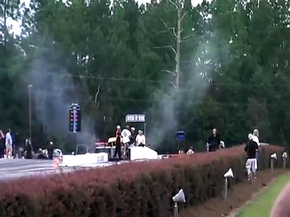 bob gilbertson_andy kelly-nitro funny cars-_O8tPdHcAdg
