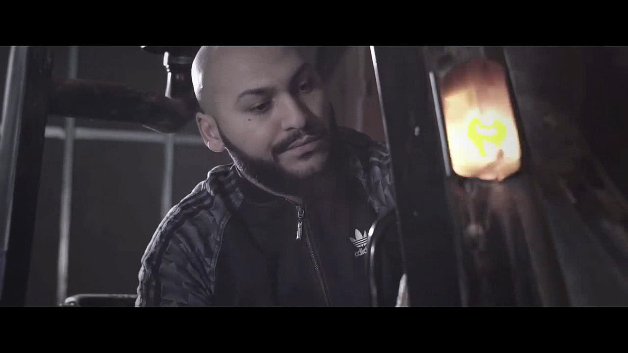DANI MOCANU - TRAG PE NAS