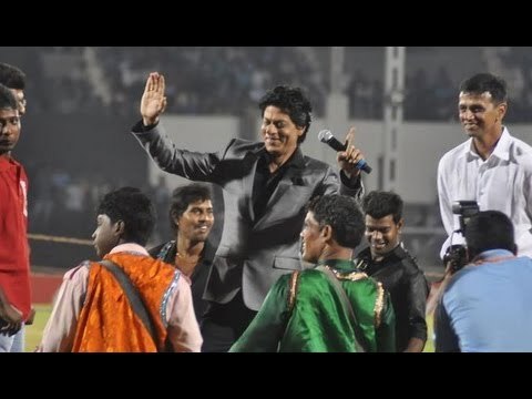 Shah Rukh Khan Dancing At Toyota University Cricket Championship's Opening Ceremony