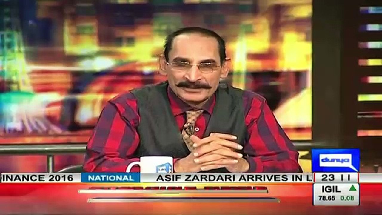 Kya Kisi Larkey Ne Phone Number Manga..?? Watch Meera's Reply