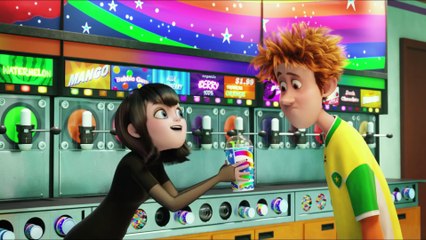 Hotel Transylvania 2 - Mavis in California