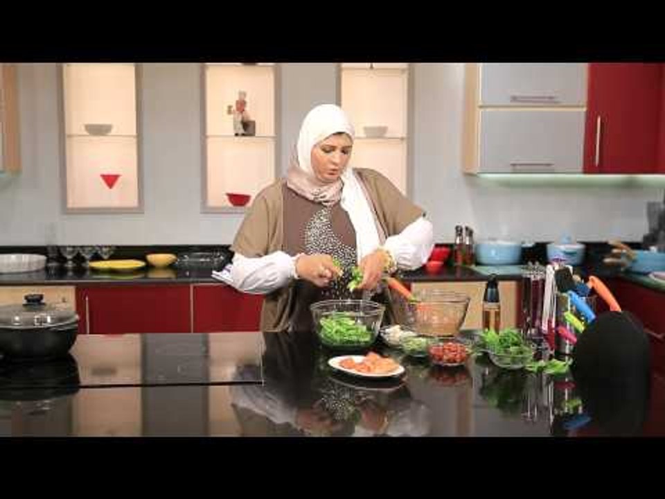 جمبرى مع صلصة الفول السودانى - سلطة السالمون ال...