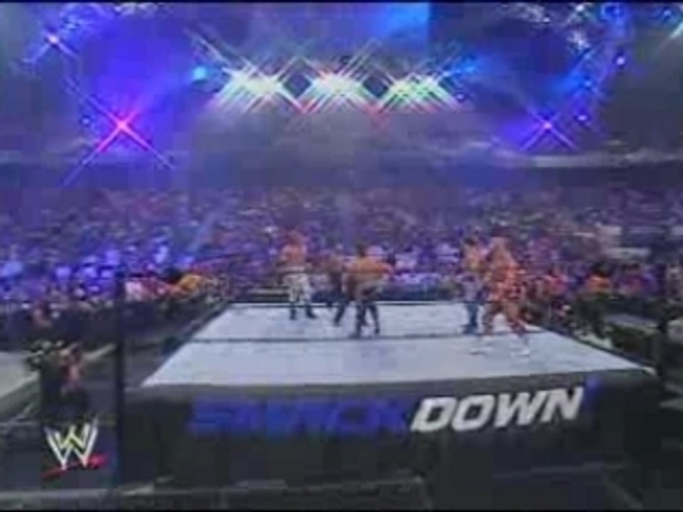Mysterio & Edge & John Cena Vs.Benoit & Guerrero & Angle
