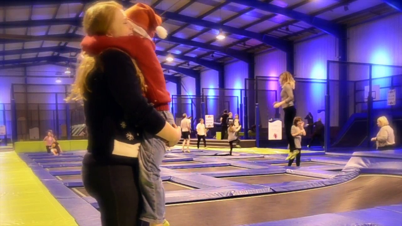 Jump In Trampoline Arena  Christmas Advert 2016