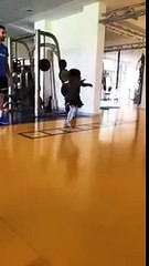 Fenerbahçe idmanında çocuklarla neşeli anlar