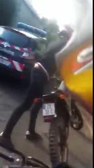 Arrestation gendarmerie: " Je vais t'apprendre la vie moi..."