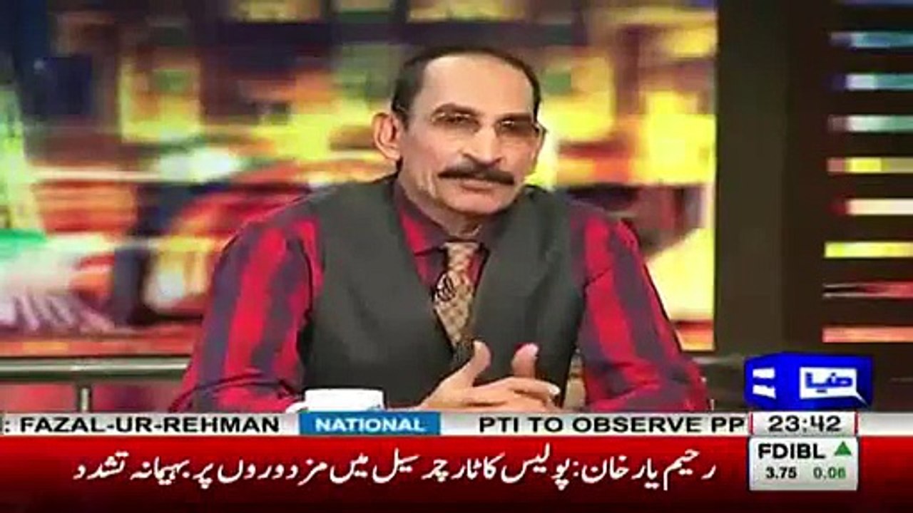 Meera Sethi Making Fun of Nawaz Sharif and Commenting on Imran Khan