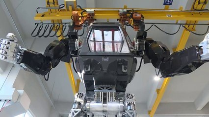 En Corée du Sud, les premiers pas d'un robot géant