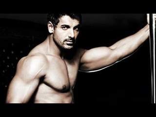 John Abraham Launches Mumbai Marathon 2013