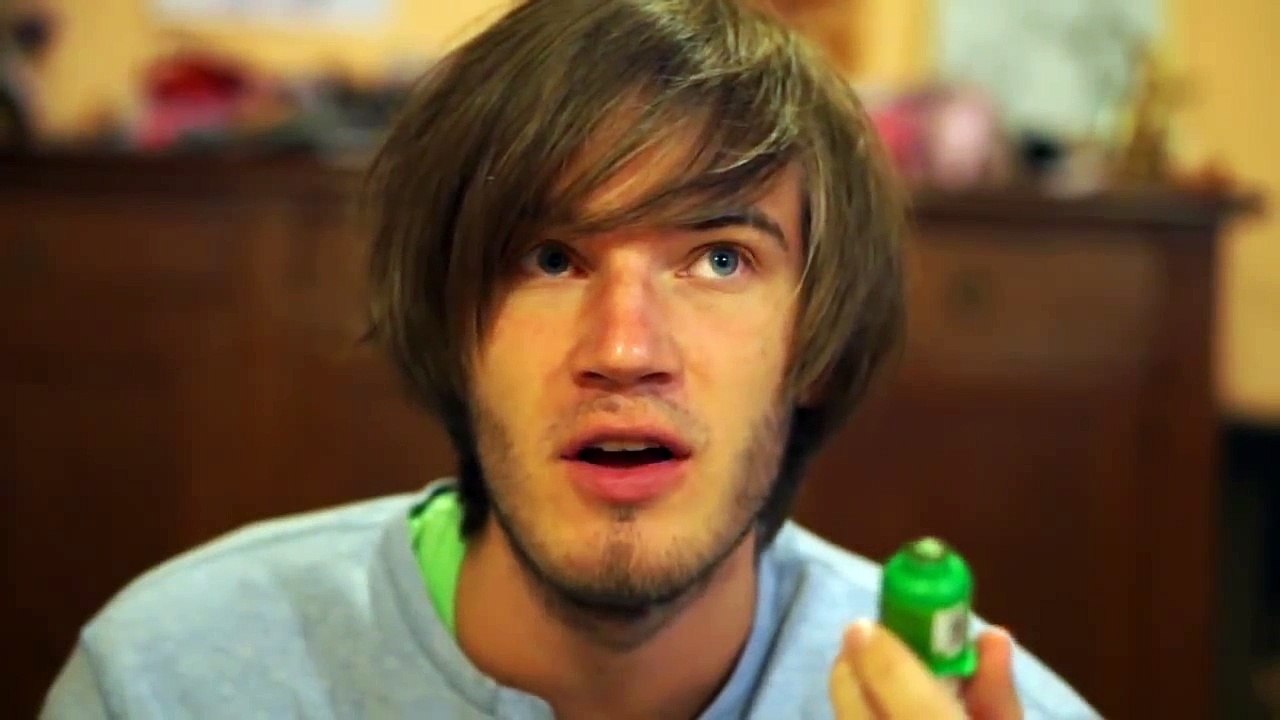 SO MUCH CANDY! - (Fri- Saturday  w PewDiePie)