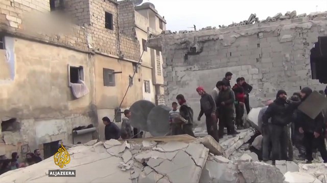Syria war: More hardship for Syrians displaced from Aleppo