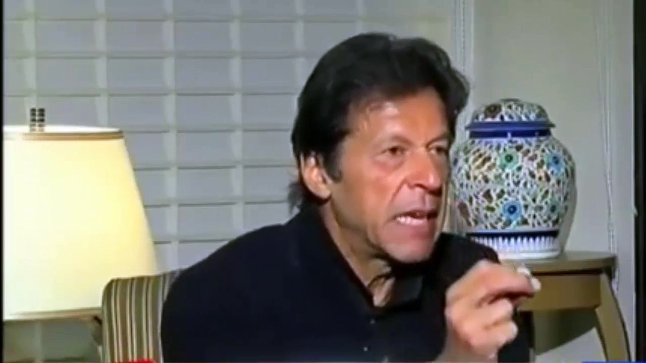Kiya Imran Khan 2018 Ke Election Ke Liye Kuch Naya Krne Ja Rhye Hein