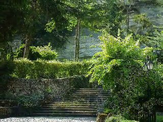 Отдых в Болгарии - скальный монастырь Аладжа