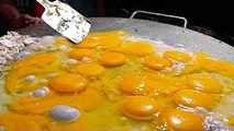 Indian Street Food - The BIGGEST Scrambled Egg Ever!