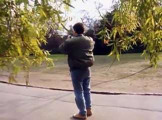 (Mr. Bean Goes to Town (Mr. Bean merge în oraş