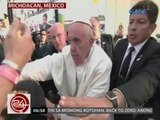 24 Oras: Pope Francis, napasubsob nang hilahin ng ilang deboto