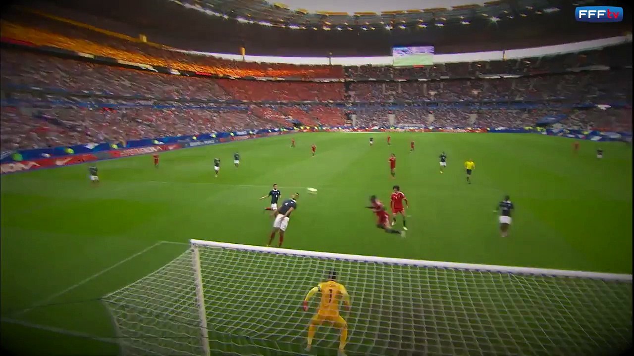 Hugo Lloris fête ses 30 ans-vQnfG8sId0w