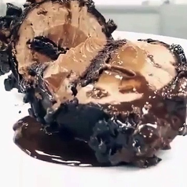 Yummy and Delicious Chocolate Cakes