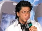 Shah Rukh Khan Claims He Is Not Romantic! | Video News | Shah Rukh Khan | Jab Tak Hai Jaan