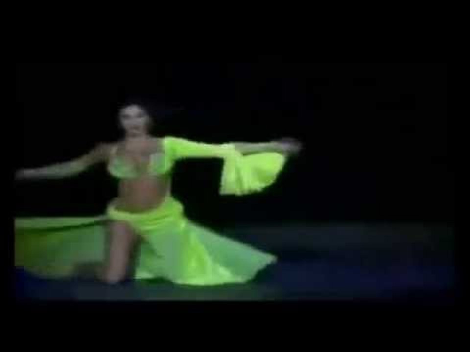 Arab Girl Mujra