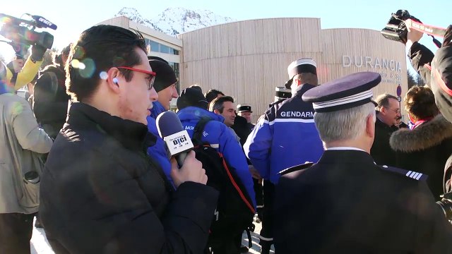 D!CI TV : Hautes-Alpes : Les premiers mots du ministre de l'intérieur Bruno Le Roux, en visite à Montgenèvre et Brianço