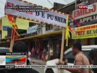 BP: 7 inarestong sangkot umano sa kalakaran ng iligal na droga, ipinarada sa palengke