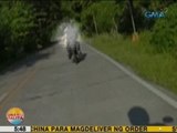 UB: Humaharurot na motorsiklong may sakay na sanggol sa Buhi, CamSur, na-hulicam