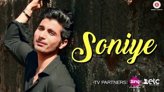 BRAND NEW ! Soniye _ Official Music Video _ Vivek Mishraa & Rina Charaniya