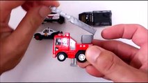 Learning Emergency vehicles names and sounds for kids with VooV ブーブ 変身 Transform tomica トミカ