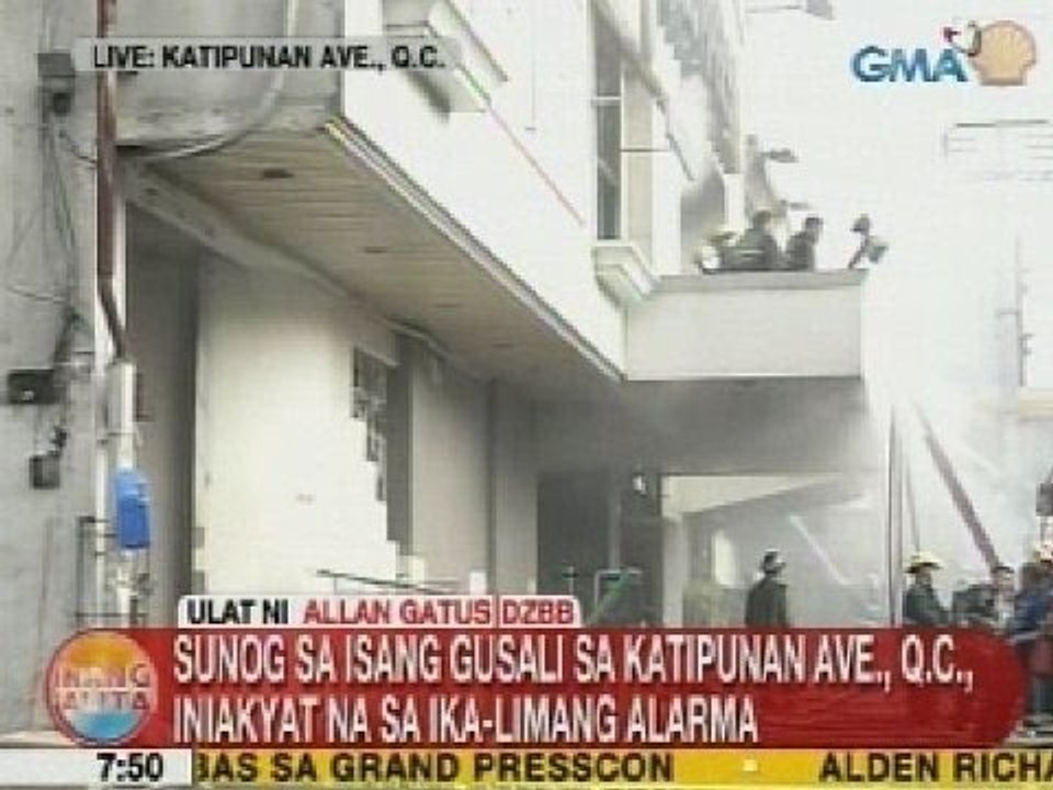 UB: Sunog sa isang gusali sa Katipunan Avenue sa QC, iniakyat na sa ika-5 alarma