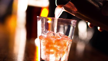 ¿Qué pasa en nuestro cerebro cuando bebemos alcohol?