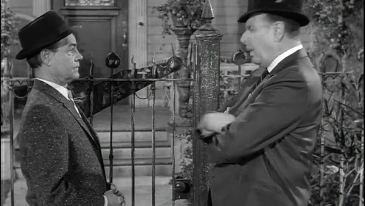 Addams Family S2 E28 - The Addams Policy (03-25-66)