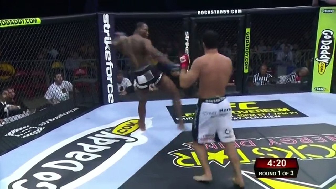 Gegard Mousasi vs Ovince Saint Preux