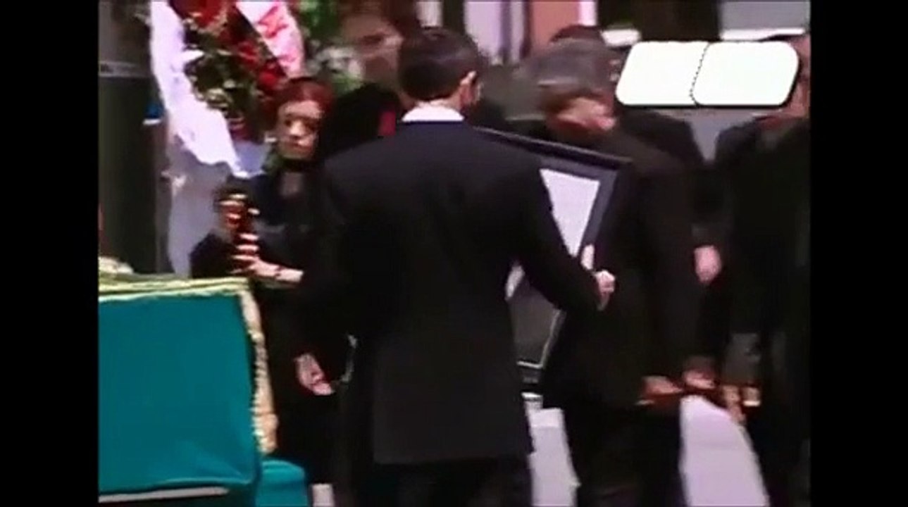 حزين جدااا