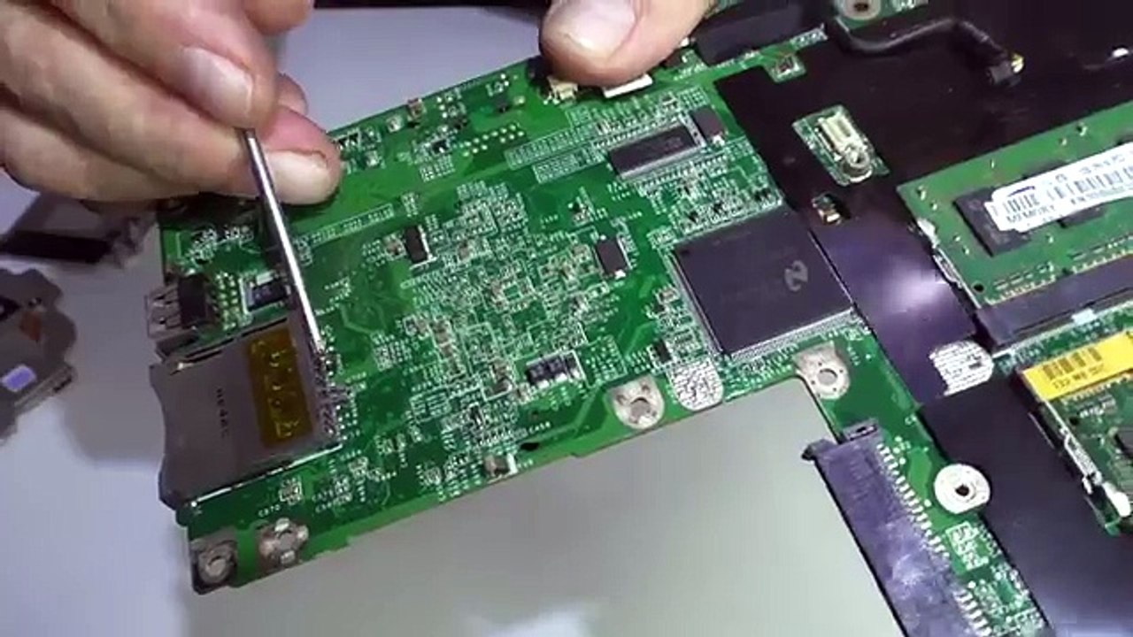 Notebook Ses Soketi Sorunları (DELL INSPIRON 1501 BAKIMI )