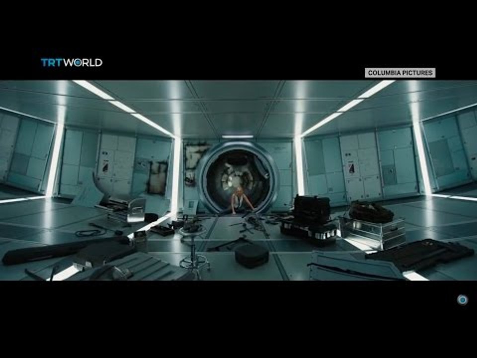 Showcase: 'Passengers'