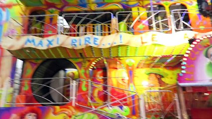 VLOG - MANÈGES & TOBOGGAN GÉANT avec une AMIE au LUNA PARK d'HIVER - 3_3-bEFA39ovElk