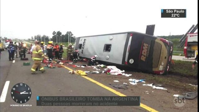 Acidente com ônibus deixa dois brasileiros mortos e 15 feridos na Argentina