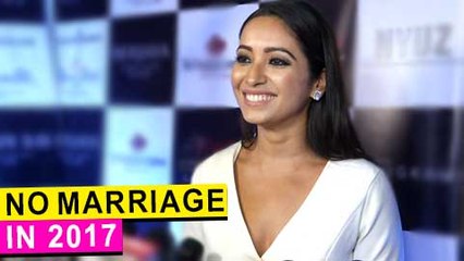 Asha Negi Does Not Want To MARRY In 2017  Telly Calendar Launch