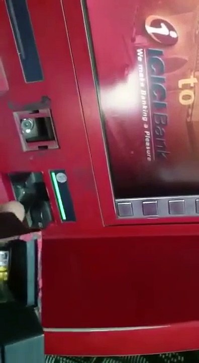 Shocking Video you can't believe on your eyes after watch this video...ATM is not safe to withdraw money