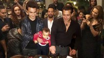Salman Khan Cutting Birthday Cake FULL VIDEO