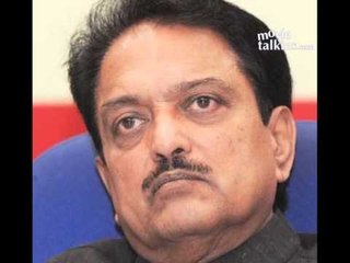 Riteish Deshmukh's Father Vilasrao Deshmukh Passes Away