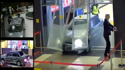 Μπήκε κι «Έκοβε Βόλτες» με το Αυτοκίνητο Μέσα στο Αεροδρόμιο