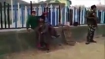 Kashmiri Bache Baharti Fauji Ke Munh Per Pakistan Zindabaad Ke Narey Lagate Hue