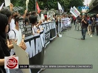 Mga biktima ng Martial Law, nagprotesta laban sa biglaang paglilibing kay Marcos sa LNMB