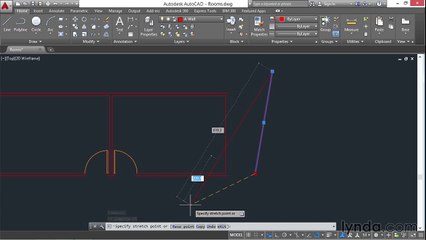 34 Editing with grips (AutoCAD 2016 Essential Training)