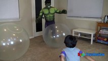 Glow Wubble Bubble Ball Family Fun Playtime with GIANT BALL Marvel Superhero The Hulk Kids Video- 01