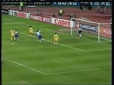 21.09.1999 - 1999-2000 UEFA Champions League Group H Matchday 2 Hertha BSC Berlin 2-1 Chelsea FC