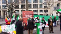 Manif pour la Syrie devant l'ambassade des mollahs d'Iran à Paris2