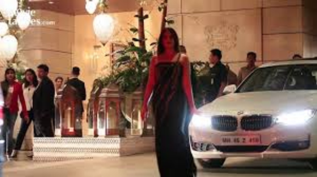 Ambani's Private Party 2016 | Shahrukh Khan, Salman Khan, Aishwarya Bachchan